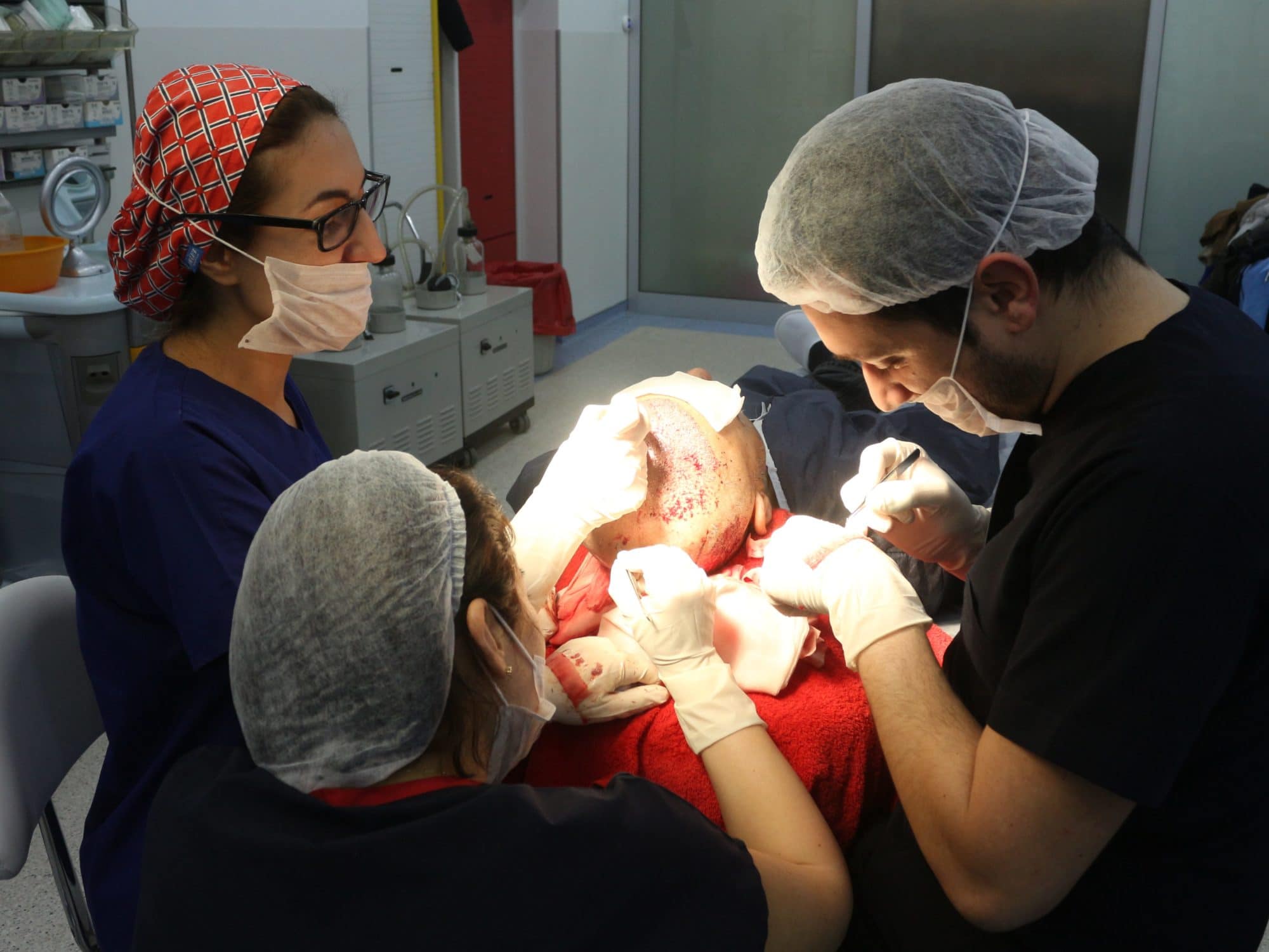 Implant capillaire